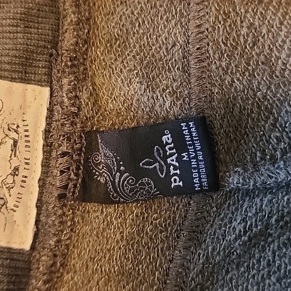Prana Yoga Bundle - Size M - Picture 3 of 8